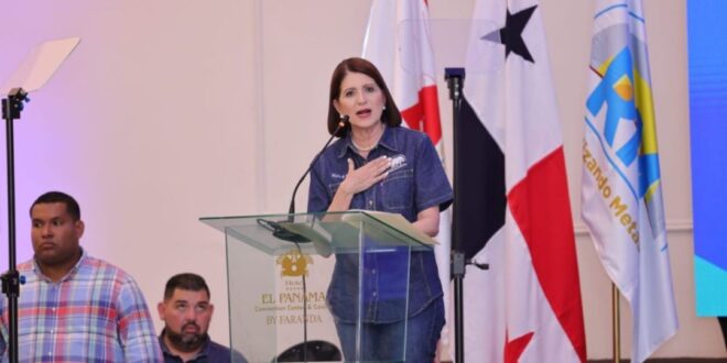 Martinelli-Linares. La Fórmula de RM a la Presidencia, escogen a Marta Linares de compañera de Fórmula