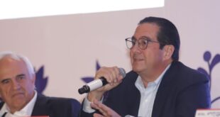 Necesitamos renovarnos en principios y valores para combatir la corrupción, dijo Martín Torrijos en Grupo de Puebla