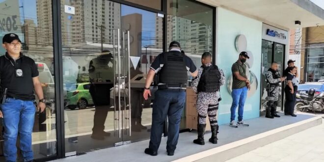 Asaltos a Bancos en Panamá: La Creciente Amenaza y las Medidas de Seguridad en Debate