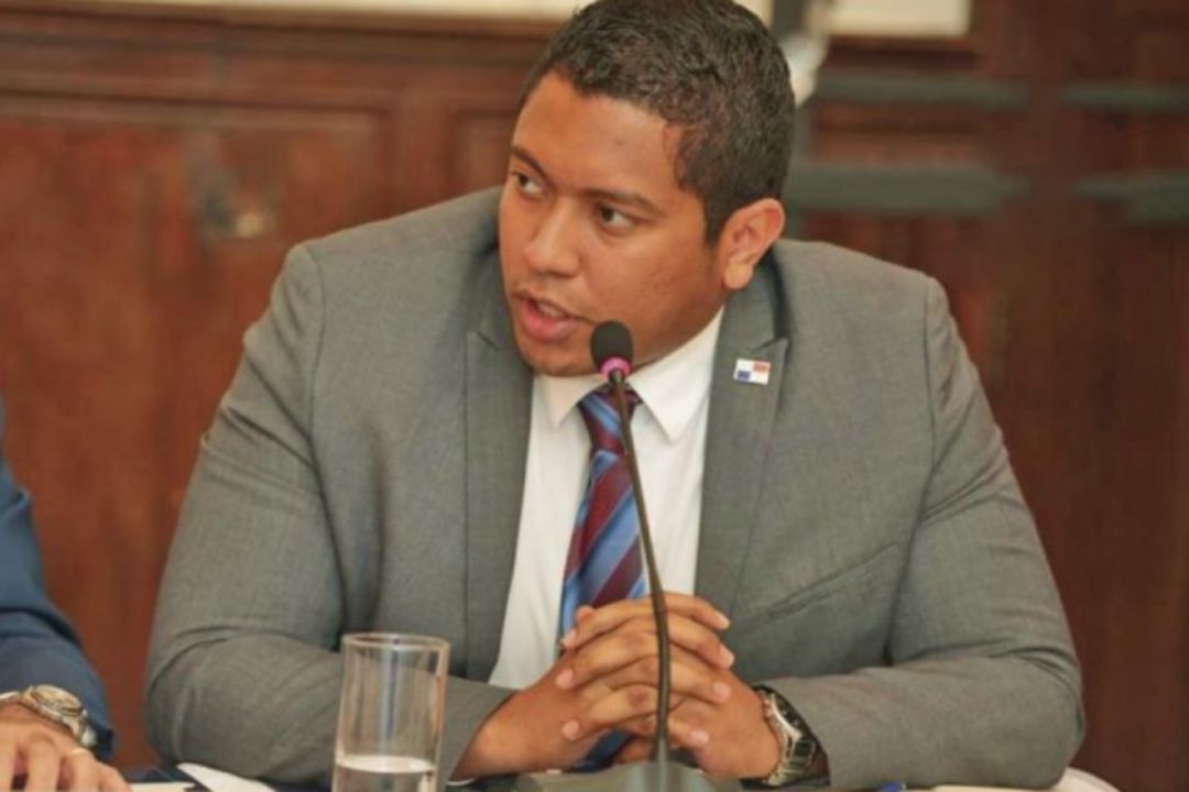 Luis Oliva El Relevo Generacional En San Miguelito PRD