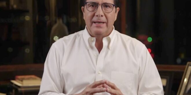 Un Gobierno ausente y un Presidente que no aparece, dice Martín Torrijos