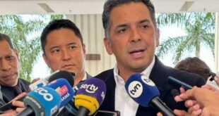 Michael Chen sería Presidente si el Cáncer de Lombana lo inhabilita.