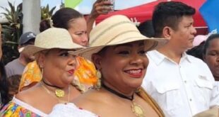Cenobia "La profe" Vargas; encabeza la intención de voto en el 8-6