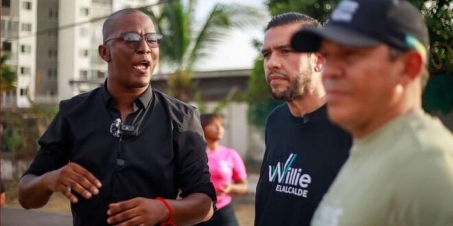 Franklin Robinson, invitó a tres candidatos a alcalde a recorrer Río Abajo