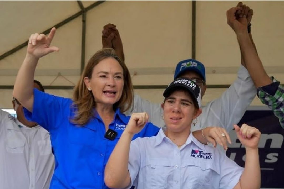 Métanse con Martín de hombre a hombre, no con mi hija: Vivían Fernández
