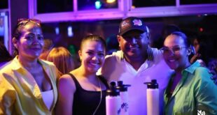 Raúl Pineda inaugura "Pregúntale Tú Mismo"