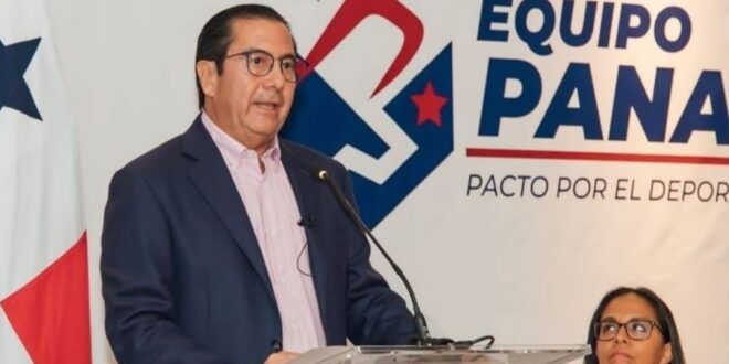 Al firmar Pacto