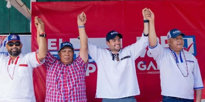Benicio Robinson mostró a Gaby la fuerza PRD en la Comarca