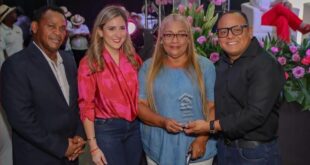 La Fuerza del PRD está en sus Mujeres: Héctor Carrasquilla