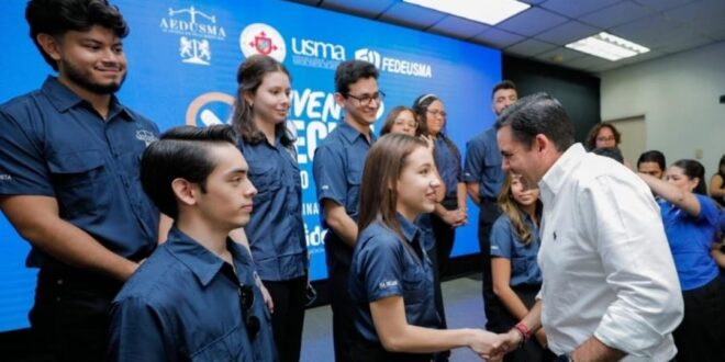 "Que Orgullo regresar a mi Alma Mater", Gabriel Carrizo en la USMA