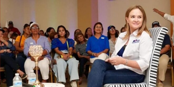 Voto a Martín será masivo, sólido y silencioso, dice su esposa Vivian