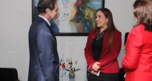 Diputada Corina Cano recibe a Dr. Hernán Larraín ex presidente del senado chileno