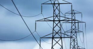 Argentina: Empresas de energía rechazan bonos de Caputo para postergar deuda y salvar superávit