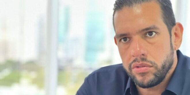 Fenómeno Mayer hunde campaña de Willie Bermúdez