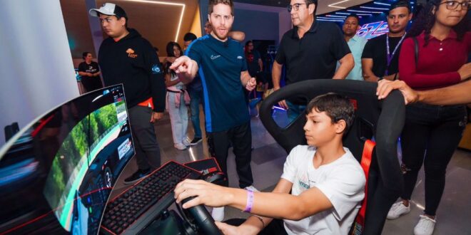 Galería con Mayer y Martin un paso hacia el futuro Panamá