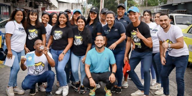 Omar Castillo y el Team Mayer volantean el Circuito 8-4