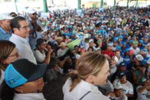 Salvaremos a la CSS, asegura Martín Torrijos a chorreranos, quienes le reiteraron su apoyo
