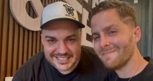 Barcelo y Mayer fuman la pipa de la paz