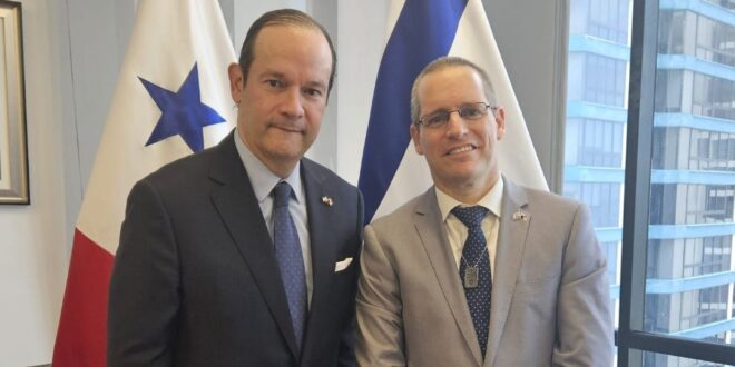 Canciller designado Javier Acha se reúne con el Embajador de Israel