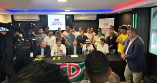 CD quiere regresar a la Dirección de Ricardo Martinelli