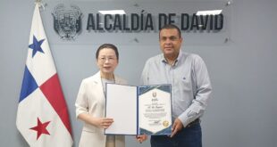 Embajadora de China, Xu Xueyuan: China, con un megamercado de 1400 millones de habitantes, está dispuesta a importar más productos de Panamá