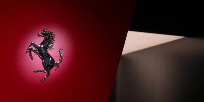 ¡Ferrari ruge a la era eléctrica! El Cavallino Rampante se prepara para su debut electrizante en 2026