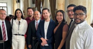 Mayer Mizrachi sigue realizando obras