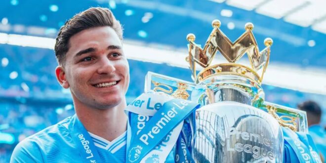 Atlético de Madrid Apunta a lo Grande: ¿Julián Álvarez, la Carta Argentina para Desafiar a Mbappé?