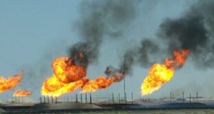 Empresas de combustibles fósiles queman niveles récord de gas en 2023, según el Banco Mundial