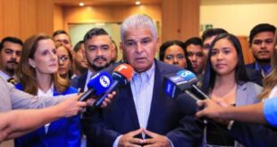 Mulino en guerra con la JD de la Caja del Seguro Social