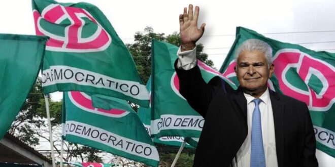 Mulino se reúne hoy con Bancada de su antiguo Partido Cambio Democrático