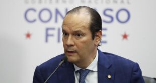 Panameños no están solos en Venezuela y los defenderemos