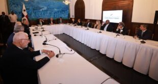 Presidente Mulino se reúne con la Junta Directiva del Canal de Panamá