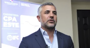 Denuncian al exministro Rafael Sabonge por caso de vigas del puente de las Américas