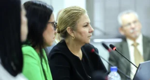 Ministra de Gobierno revela que 8,000 reclusos que ya cumplieron su pena siguen en prisión
