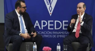 Ministro de Economía Expone Plan para Fortalecer las Finanzas del País ante Empresarios de APEDE