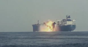 Tripulación Panameña a Salvo tras Ataque a Buque en el Mar Rojo