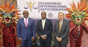 Magistrado Rafael Brown participa junto al Procurador en Congreso Anti-Corrupción