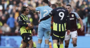 Dibu Martínez brilla en la victoria del Aston Villa que hunde al Manchester City