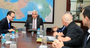 Presidente Mulino atiende a proveedores afectados por el cierre de la mina de cobre