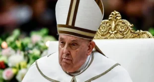 Papa Francisco enfrenta “cuadro clínico complejo” debido a una infección polimicrobiana