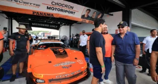 Presidente Mulino asiste a la Carrera Internacional 2025 en el Autódromo Panamá