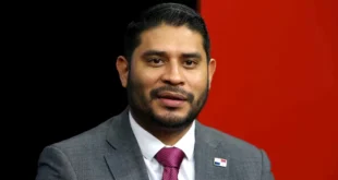 YO fui a una reunión de trabajo; Jhonathan Vega