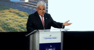 Mulino pide unidad nacional mientras su gabinete defiende políticas cuestionadas