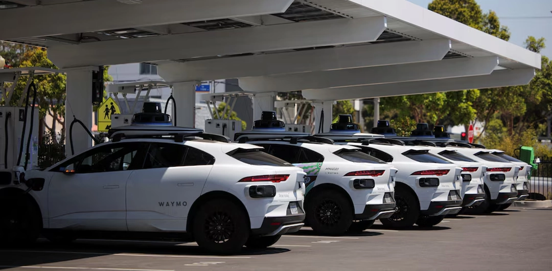 Tesla Lanza Su Primer Servicio De Robotaxi En Estados Unidos: Sin ...