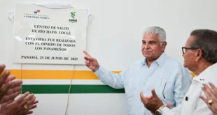Mulino inaugura Centro de Salud de Río Hato con inversión de B/.15 millones