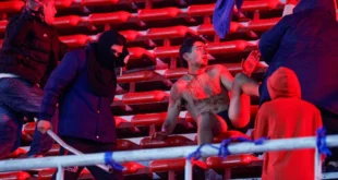 Avellaneda en Llamas: Hinchas de la U de Chile Desatan el Caos y Suspenden Partido con Independiente