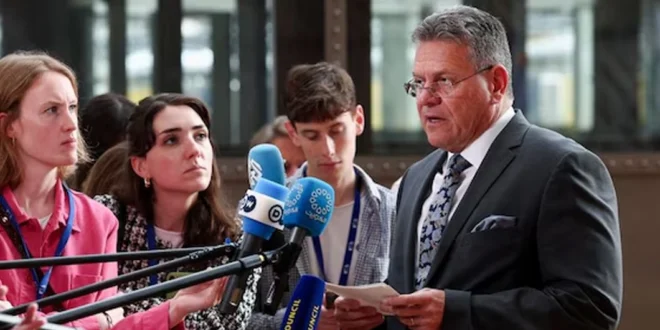 Bruselas desvela los detalles del acuerdo comercial con Trump: Aranceles limitados y compromisos de compra
