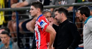 Crisis en el Atlético de Madrid: El entorno de Julián Álvarez estalla contra Simeone tras la derrota ante el Espanyol