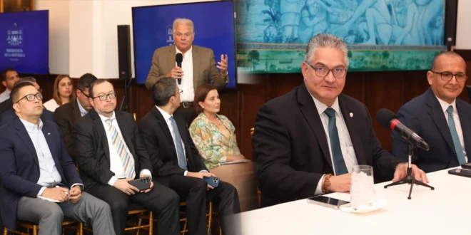 Futuro Energético de Panamá: Gobierno y Empresas Debaten Inversiones Sostenibles y Red Eléctrica